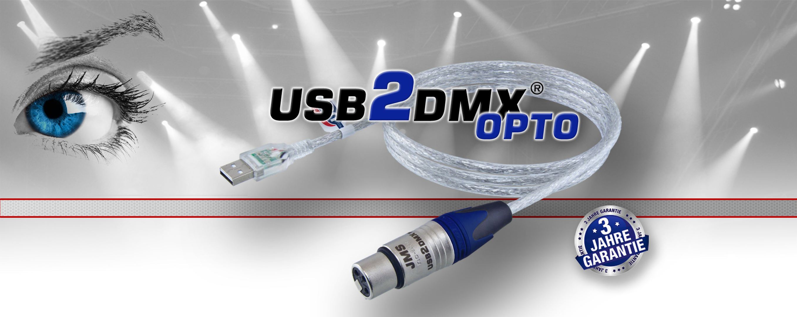 USB2DMX OPTO Interface mit XLR-Stecker vor beleuchteter Bühne